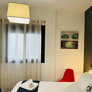 Bnbook Medea Aparthotel